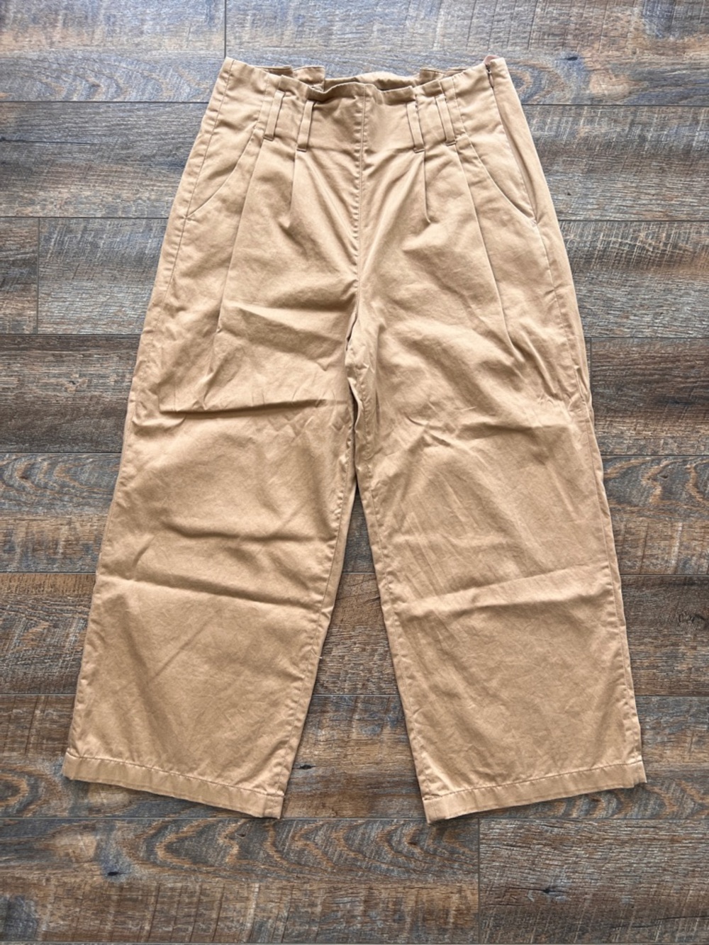 Casual Wide-Leg Chino Pants in Light Brown